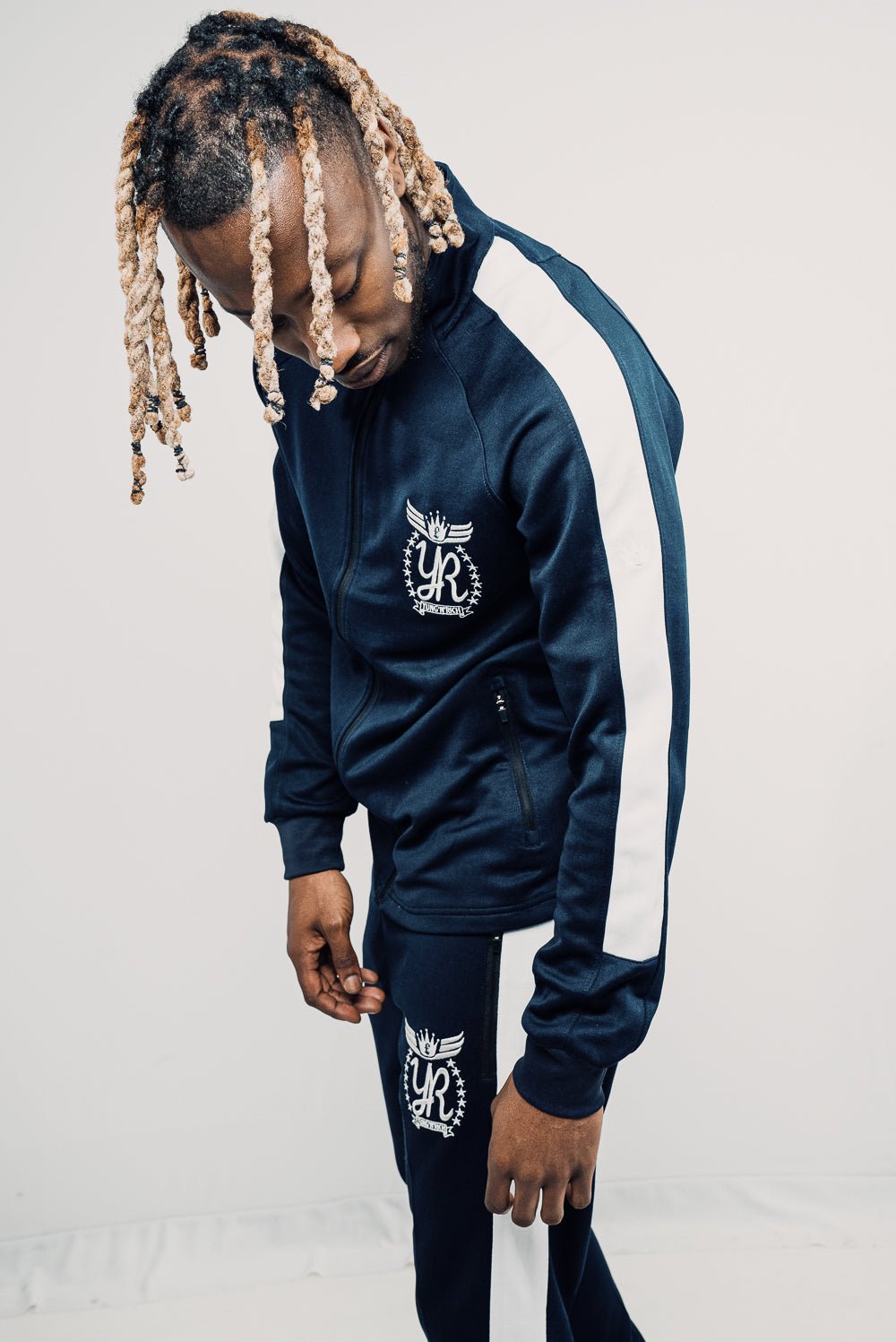 YUNGNRICH MEN'S FUNNEL NECK CONTRAST PANEL TRACKSUIT BLUE & WHITE